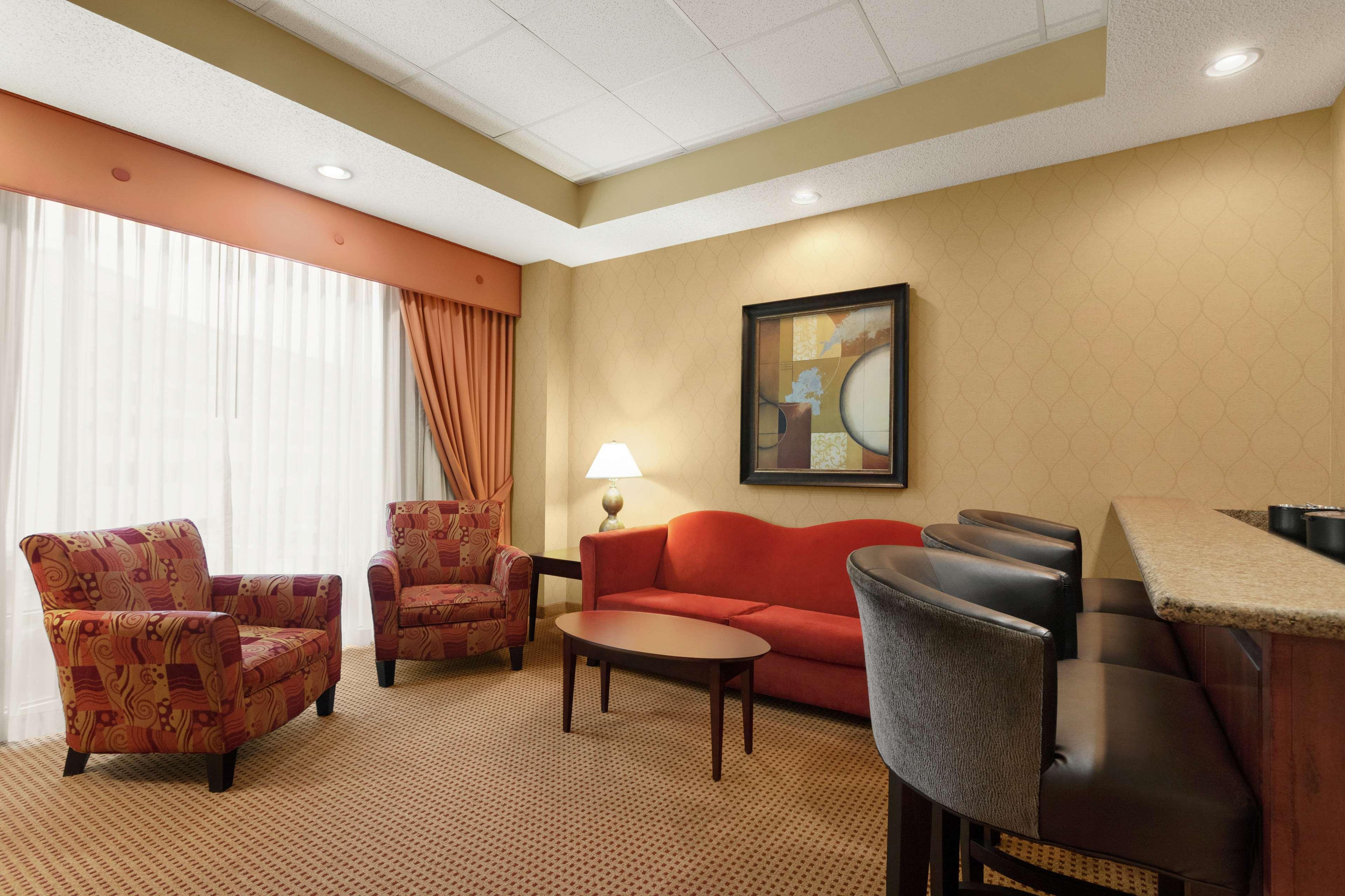 Embassy Suites Хантсвилл Экстерьер фото
