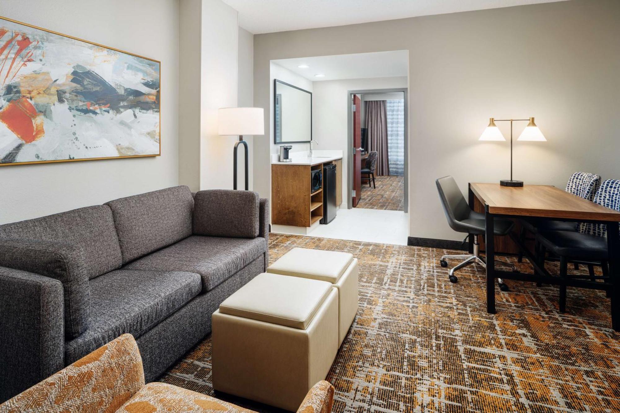 Embassy Suites Хантсвилл Экстерьер фото